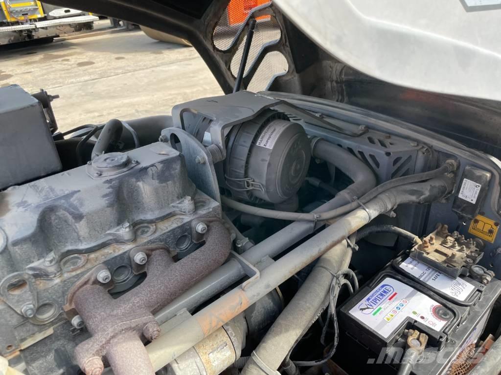 Hamm HD 10 VV 双轮压路机