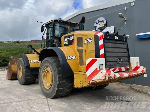 CAT 982 M 轮式装载机