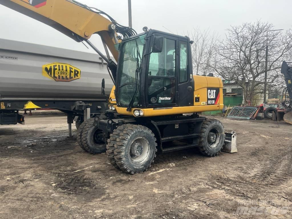 CAT 313 D 轮式挖掘机