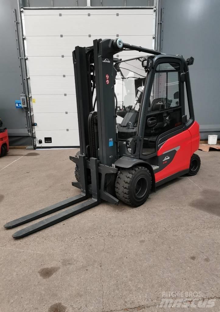 Linde E35L-01 电动叉车