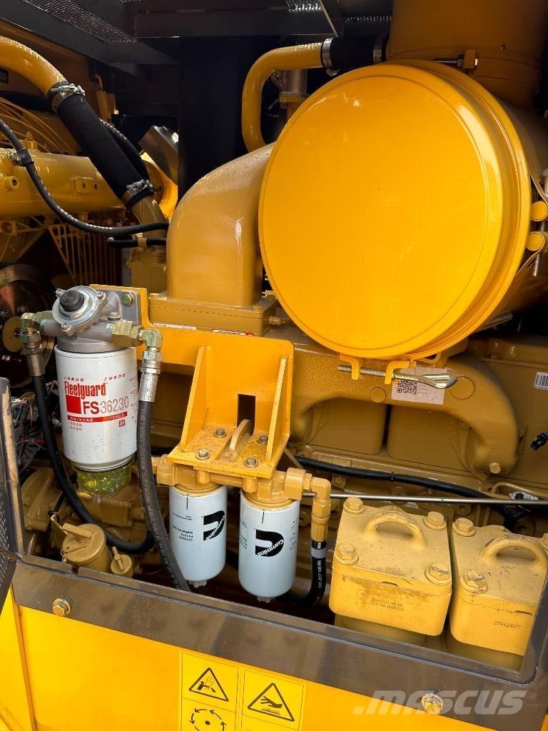 Shantui SD22 履带式推土机