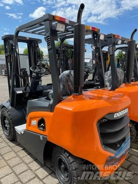 Doosan D30NXP 柴油叉车