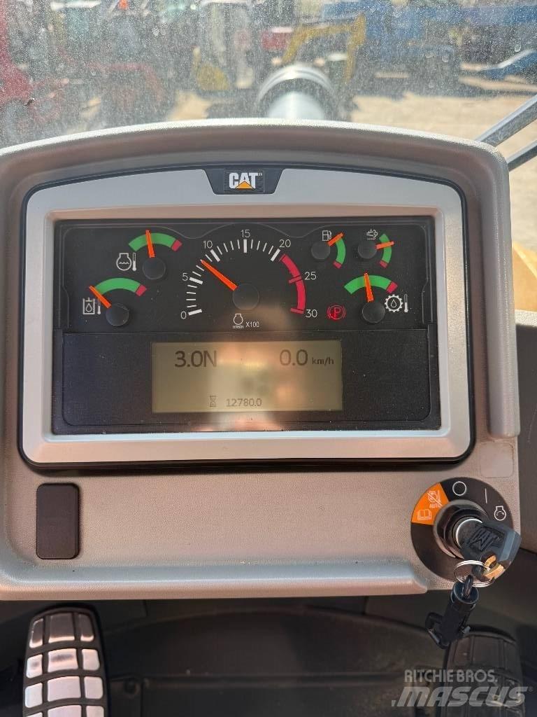 CAT 972 M 轮式装载机