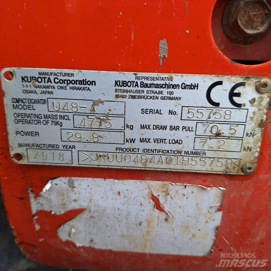 Kubota U 48-4 小型挖掘机