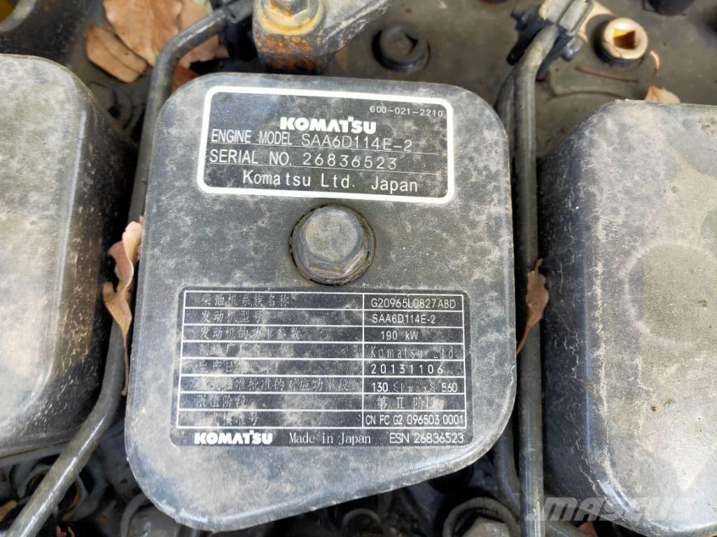Komatsu PC300-7 履带挖掘机