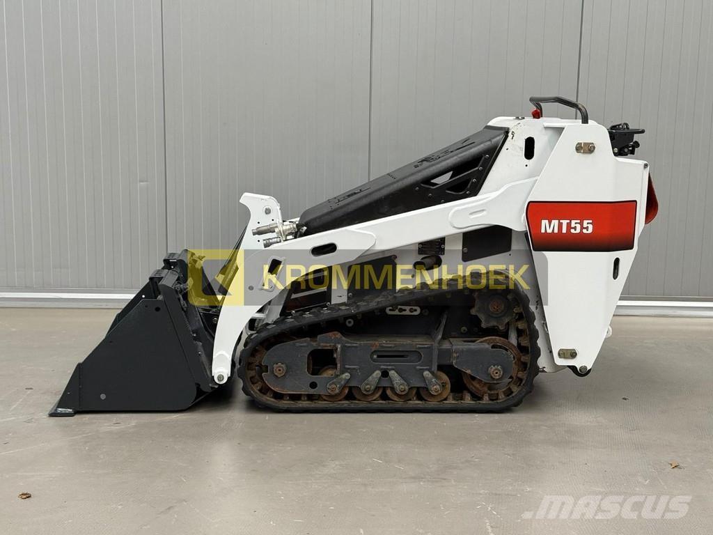 Bobcat MT 55 滑移装载机