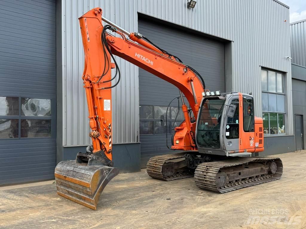 Hitachi ZX135US 特种挖掘机