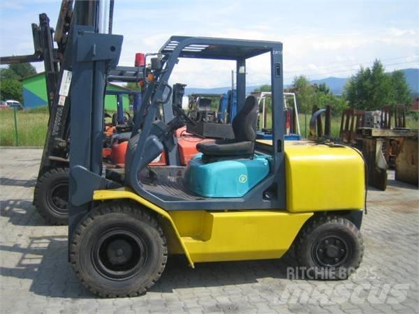 Komatsu FG50T-1E1 手摇升降机