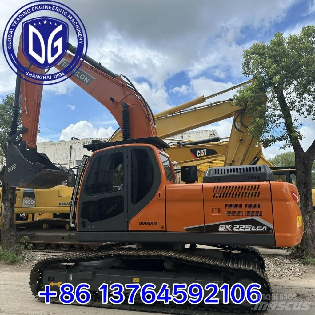 Doosan DX 225 LCA 履带挖掘机