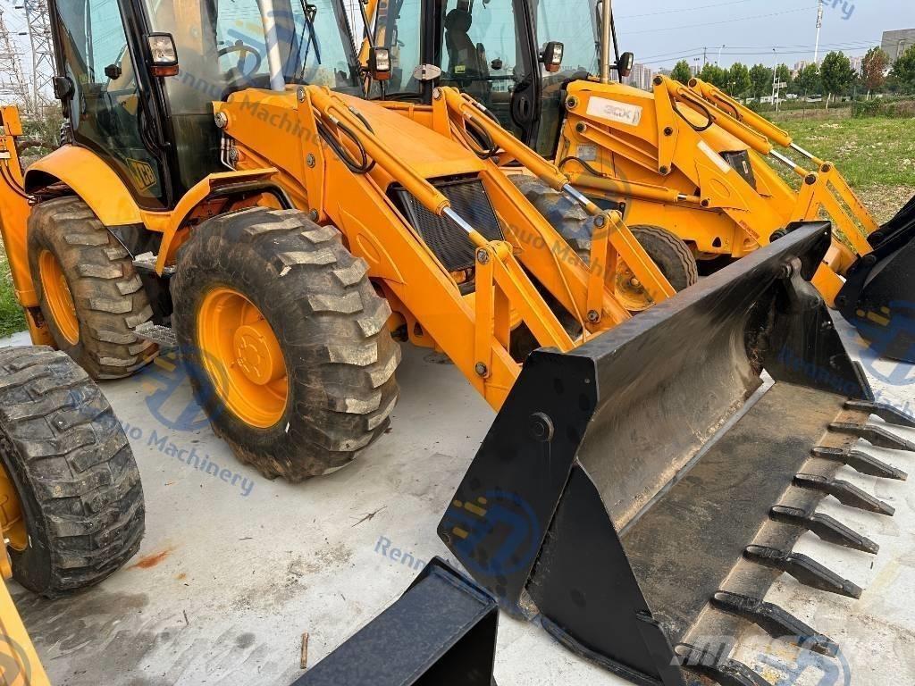 JCB 4 CX 反铲装载机