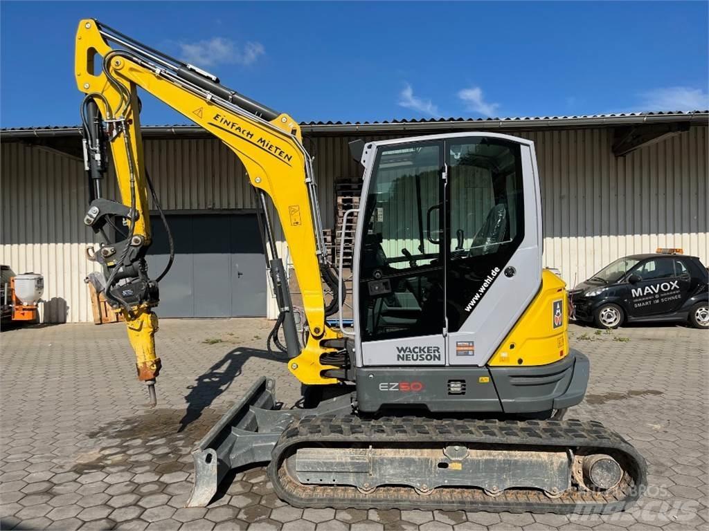 Neuson EZ50 小型挖掘机