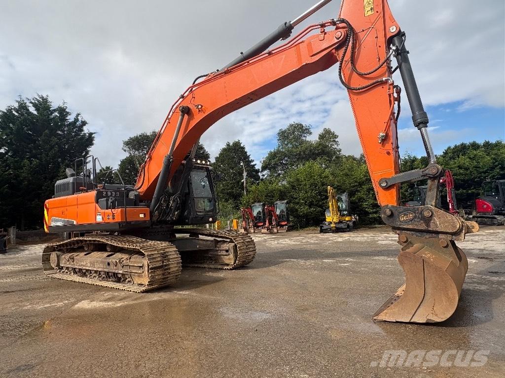 Doosan DX380LC-5 履带挖掘机
