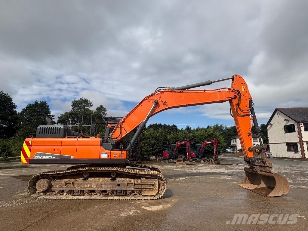 Doosan DX380LC-5 履带挖掘机