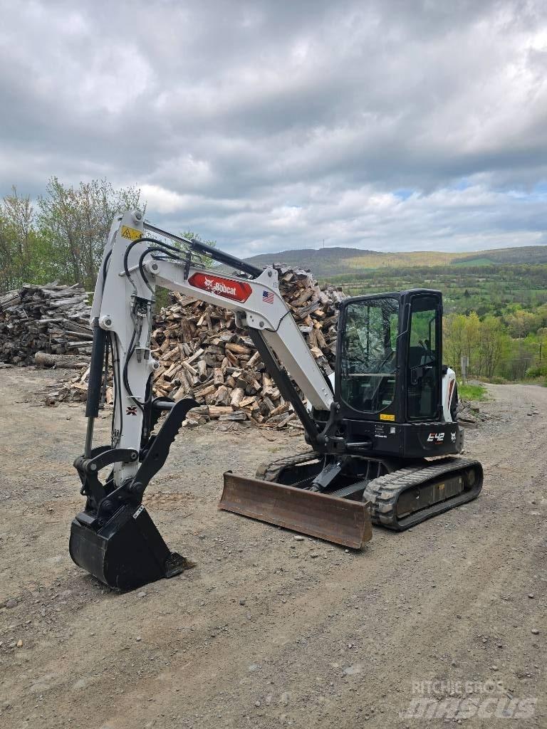 Bobcat E42 小型挖掘机