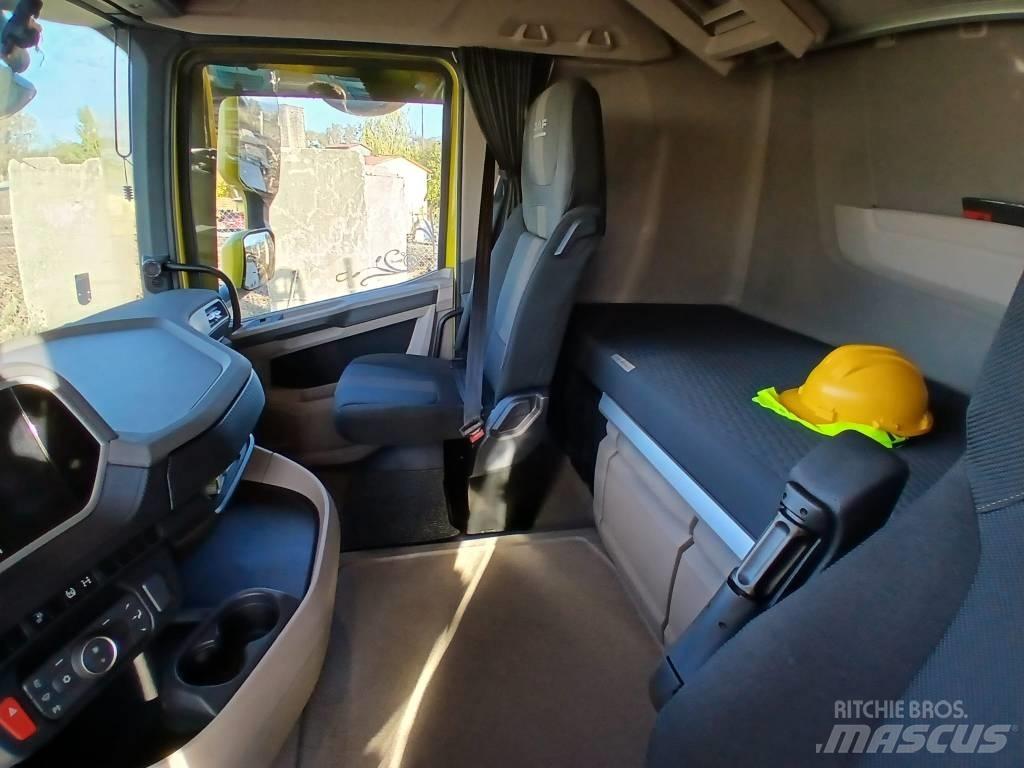DAF XG 530 FT 牵引车