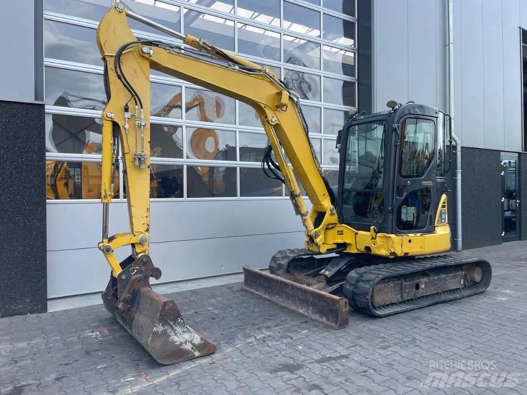 Komatsu PC55MR-3 小型挖掘机