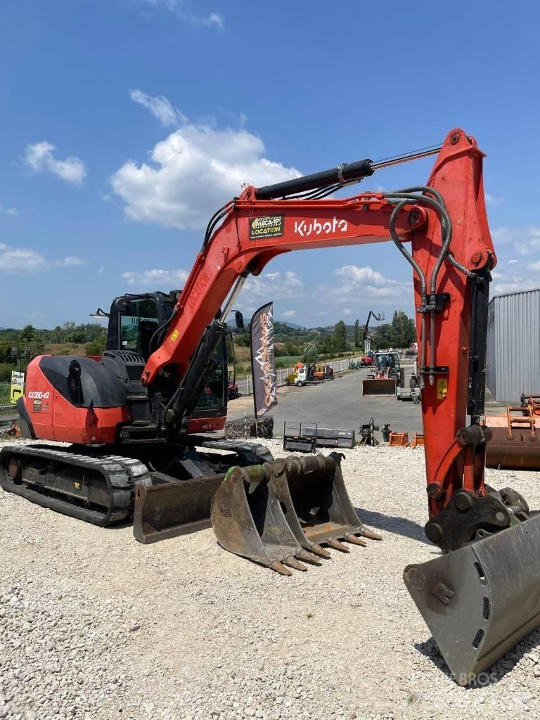 Kubota KX 080-4 中型挖掘机