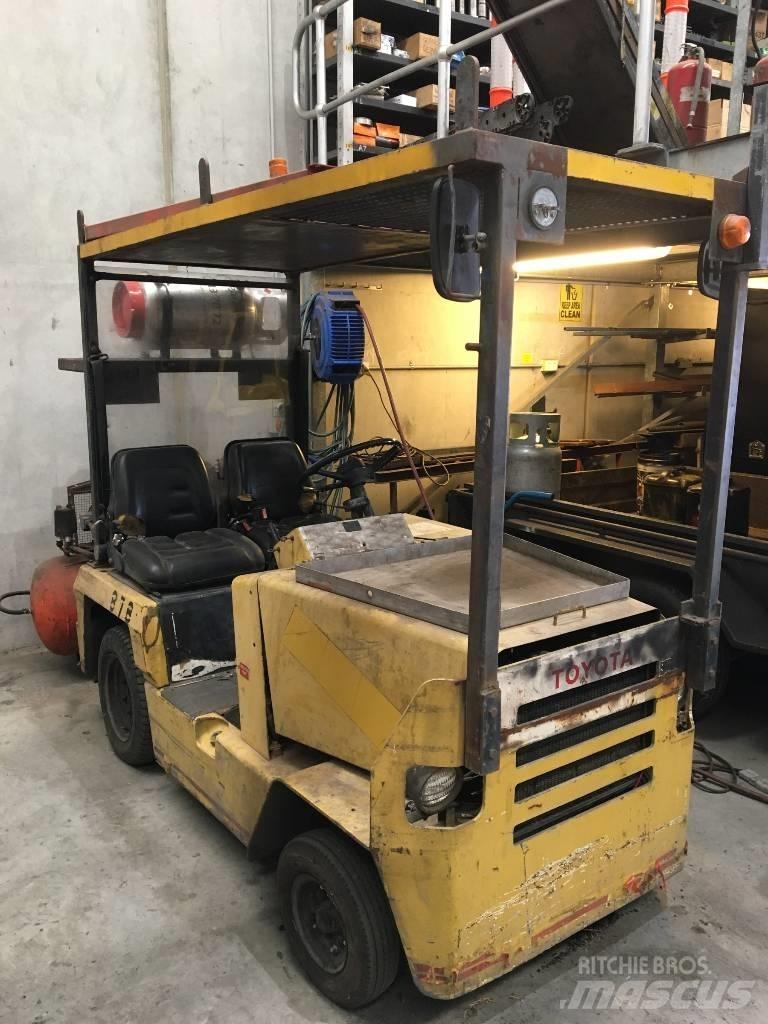 Toyota 2TG10 搬运车
