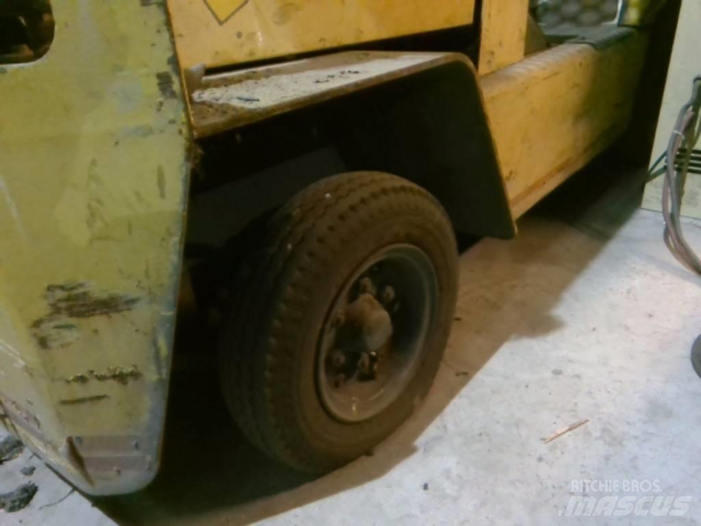 Toyota 2TG10 搬运车