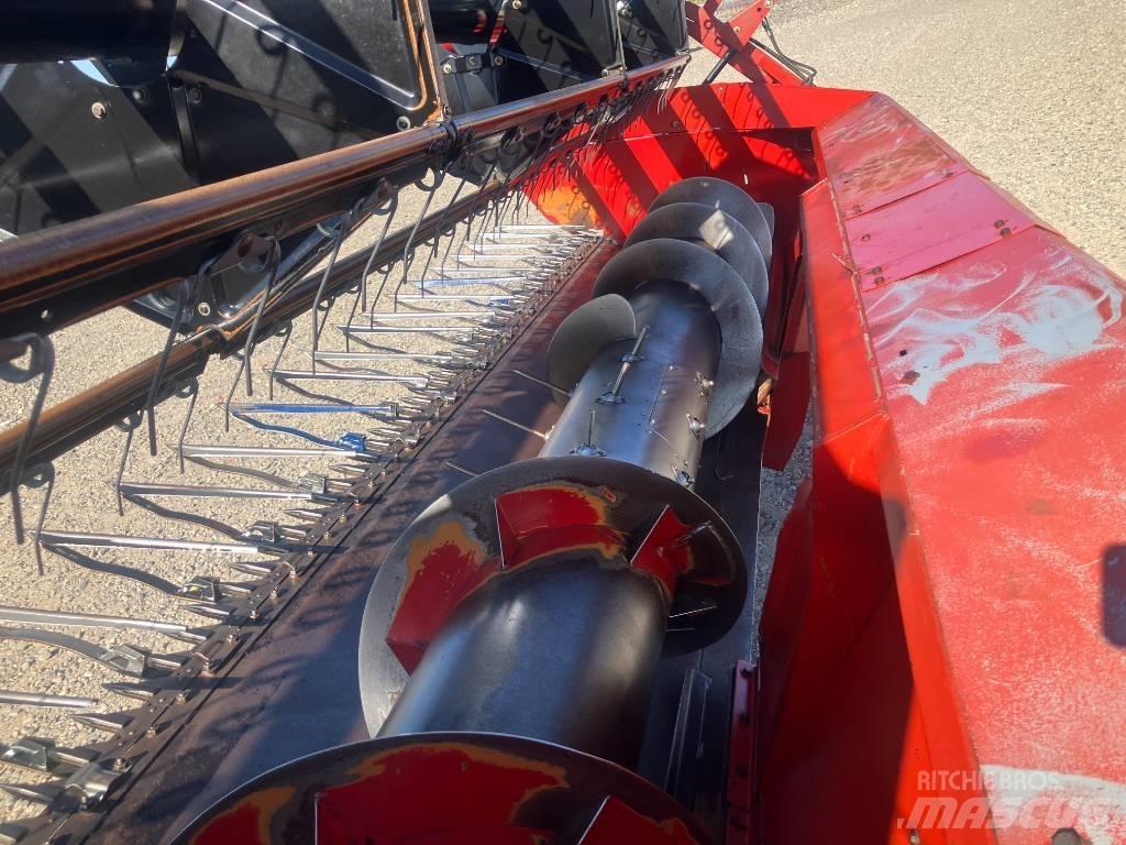 Case IH 1660 联合收割机