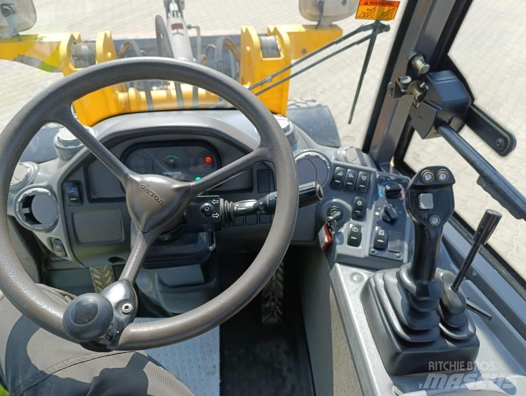 Volvo L 25 F 轮式装载机
