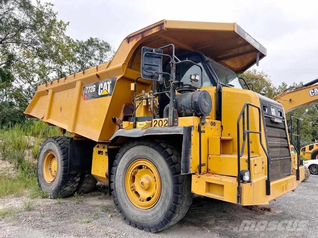 CAT 772G 铰接式自卸车