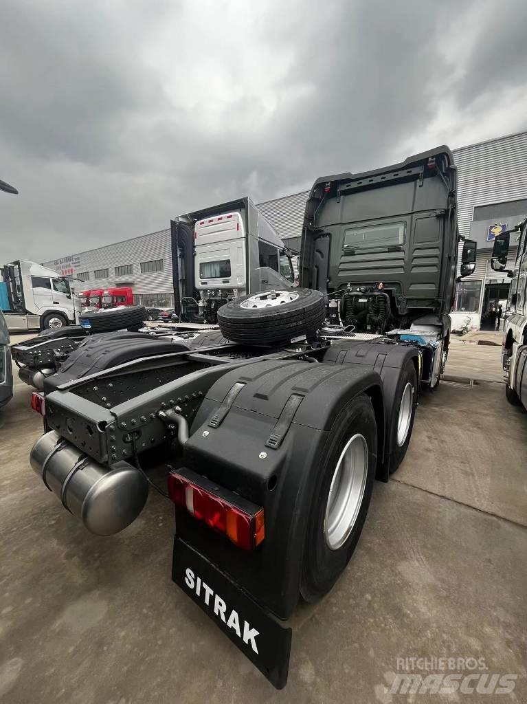 Sinotruk C9H 牵引车