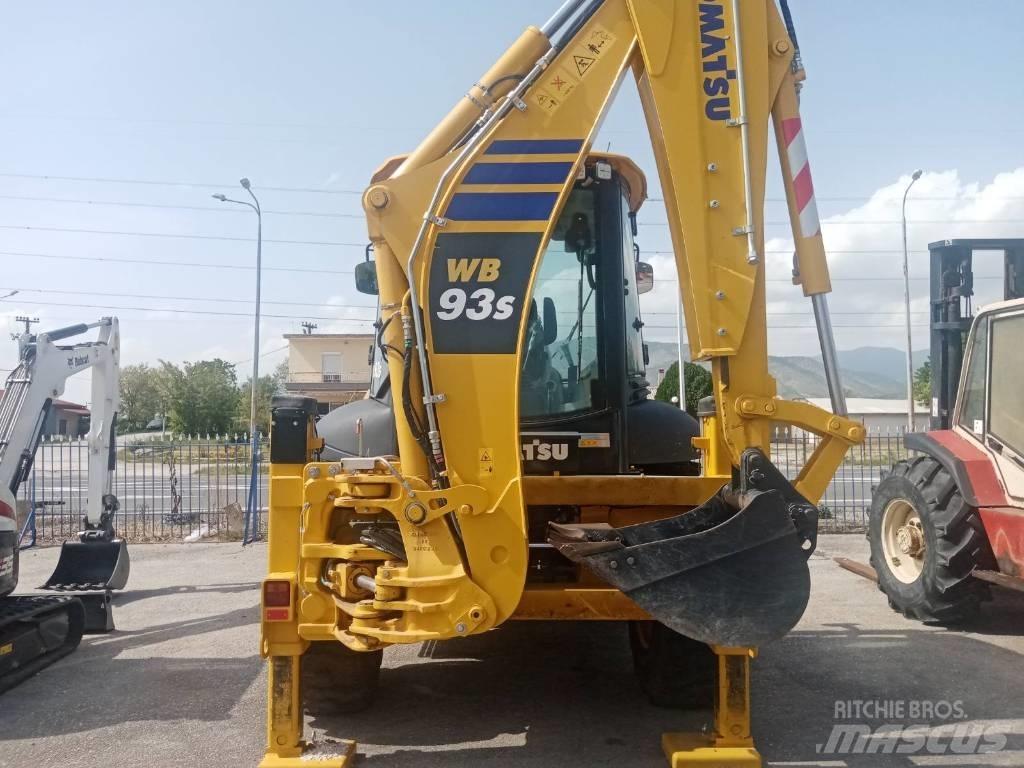 Komatsu WB 93 S 反铲装载机