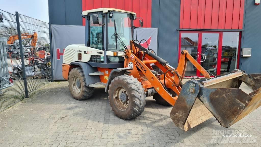 Terex TL 80 小型装载机