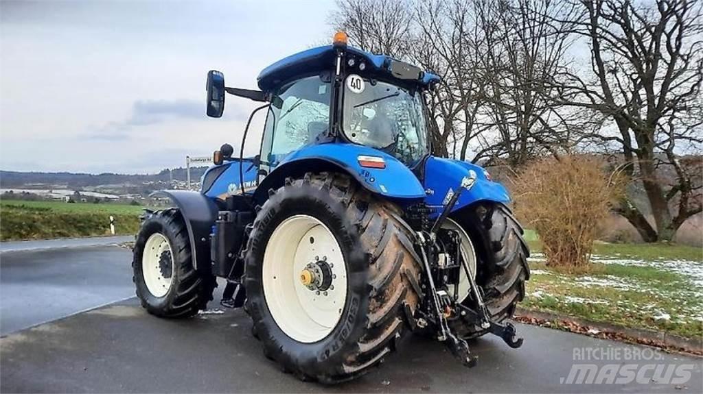 New Holland T7.260 拖拉机/农用车