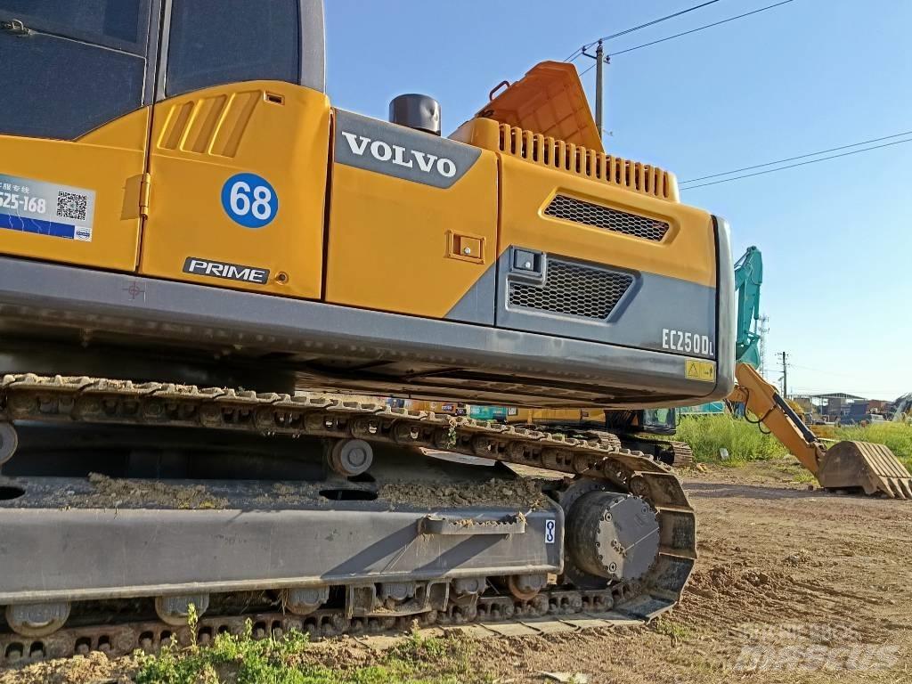 Volvo EC 250 履带挖掘机
