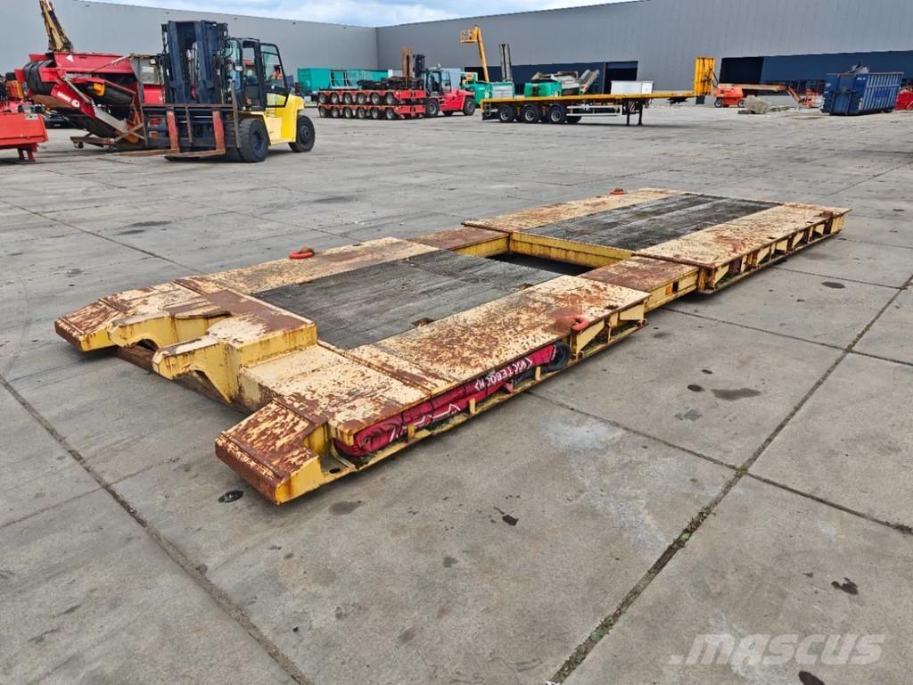 Nooteboom Lowbed 低平板半挂车