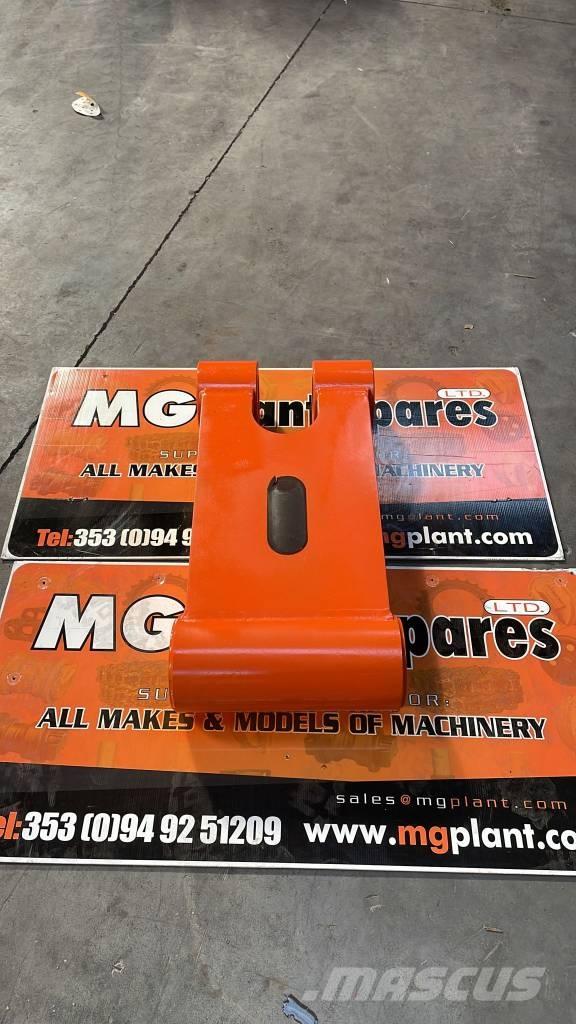 Hitachi ZX 350 吊杆和铲斗