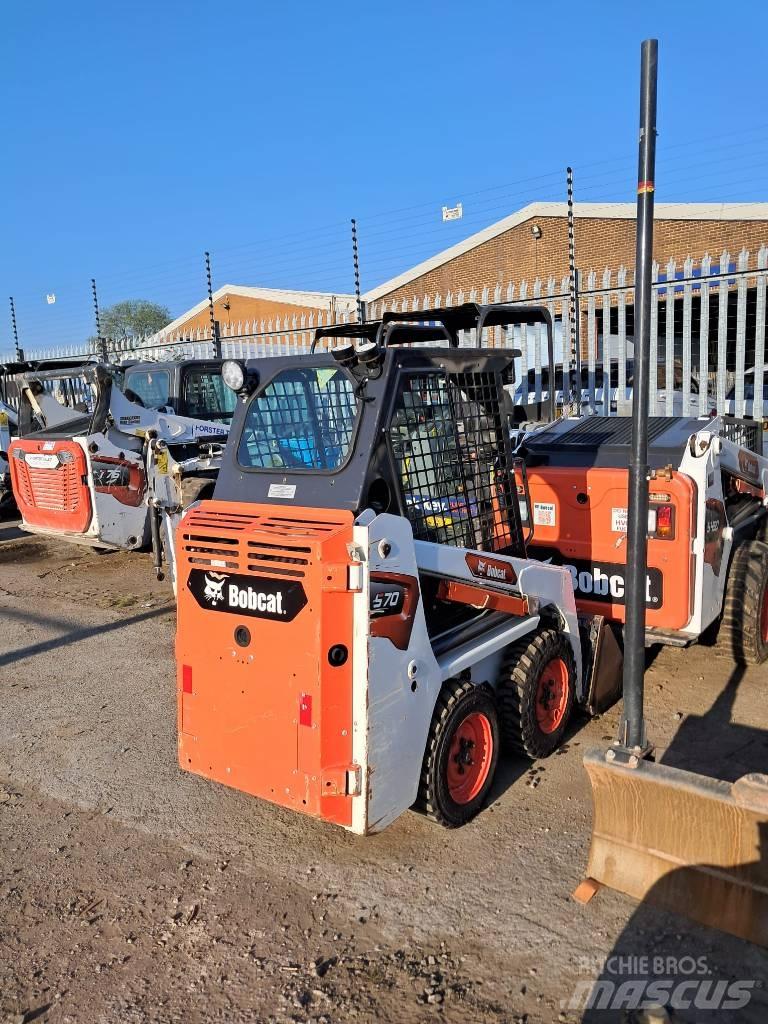 Bobcat S 70 滑移装载机