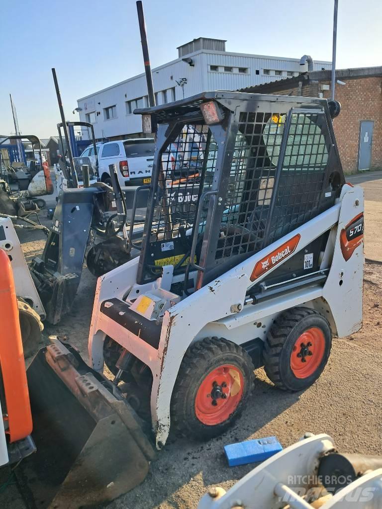 Bobcat S 70 滑移装载机