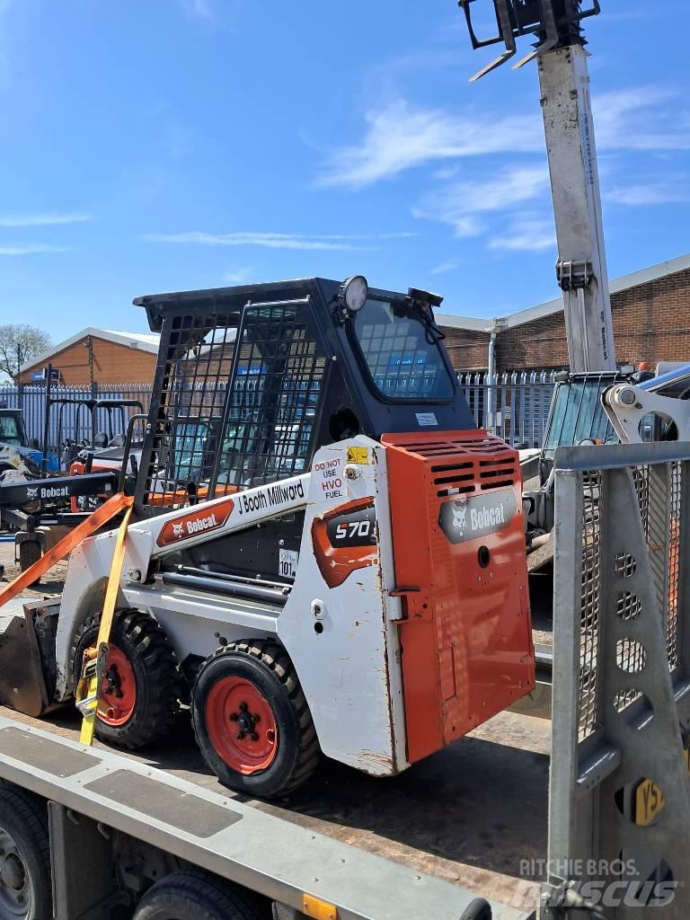 Bobcat S 70 滑移装载机
