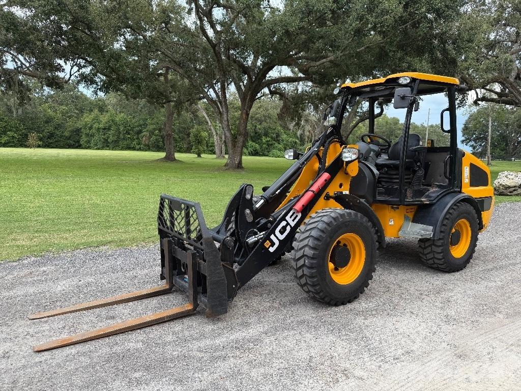 JCB 407 轮式装载机