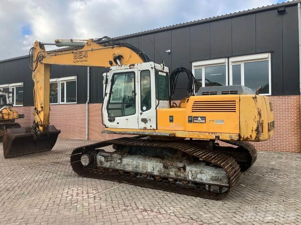 Liebherr 924 履带挖掘机