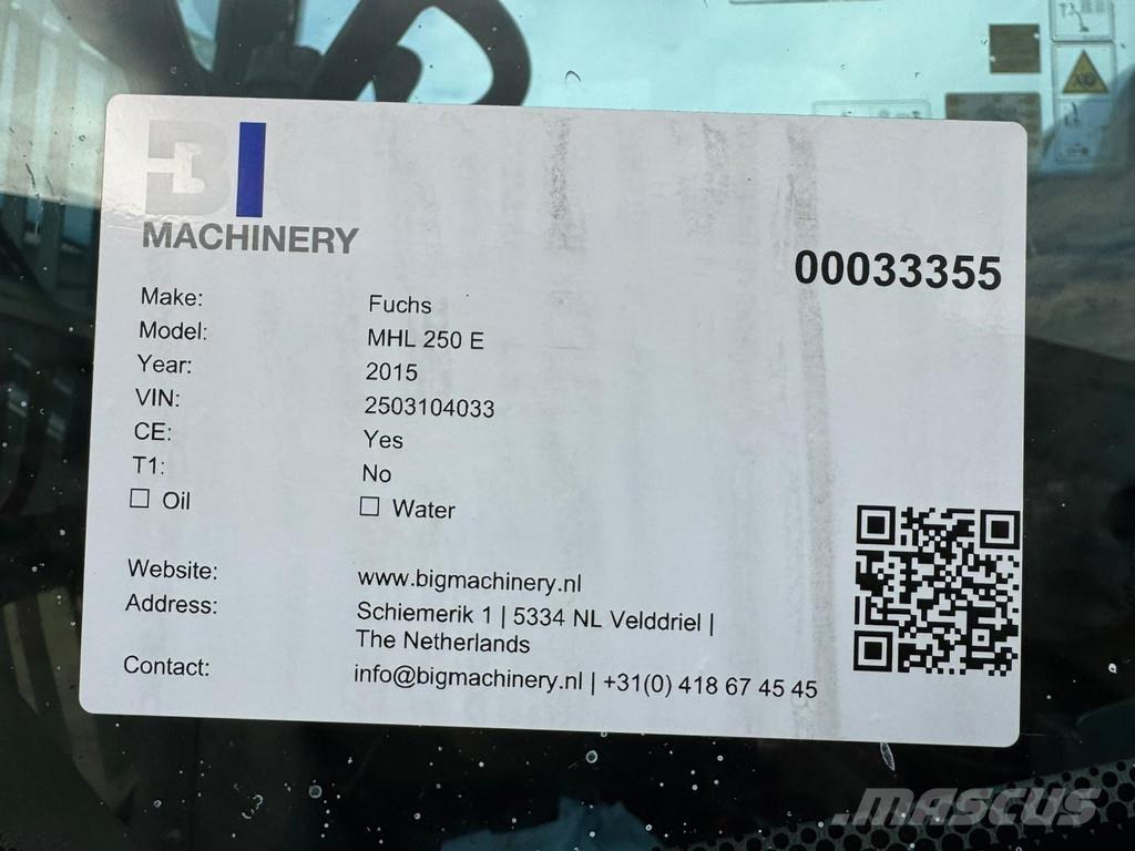 Fuchs MHL 250 工业挖掘机