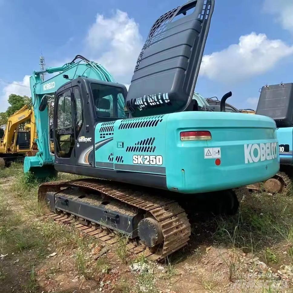 Kobelco SK 250 履带挖掘机