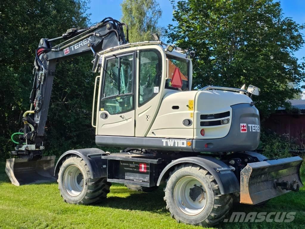 Terex TW 110 轮式挖掘机