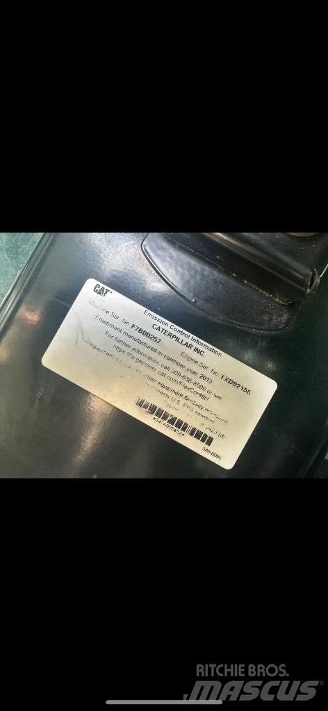 CAT 521 伐木机