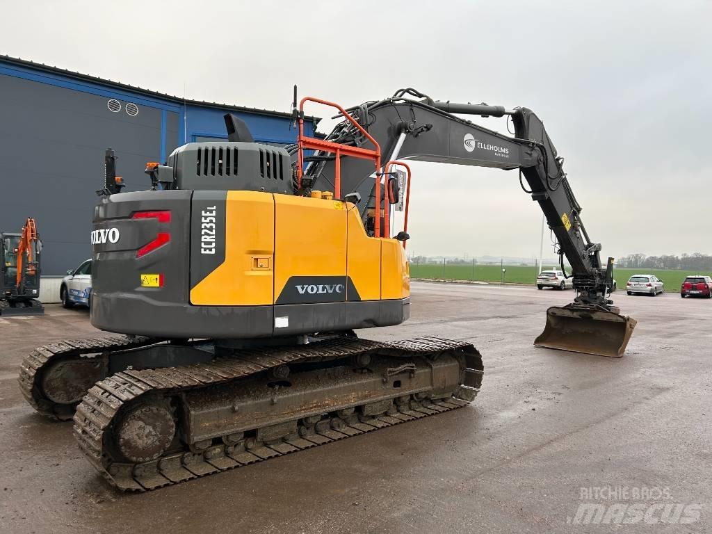 Volvo ECR 235 E 履带挖掘机