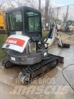 Bobcat E 35 小型挖掘机