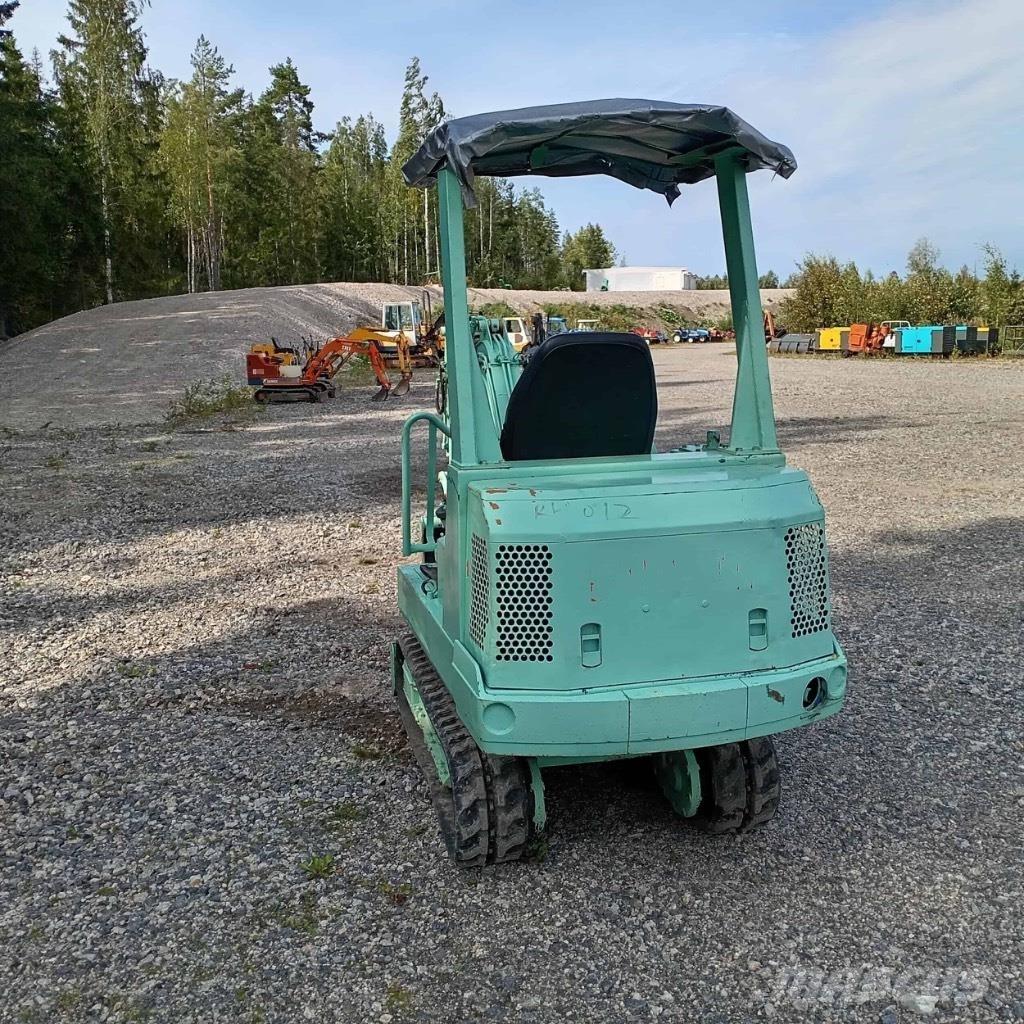 Kubota KH 012 小型挖掘机