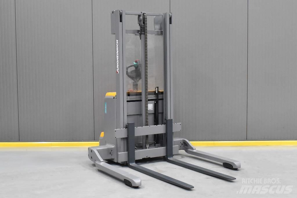 Jungheinrich EJC B12 手推堆垛车