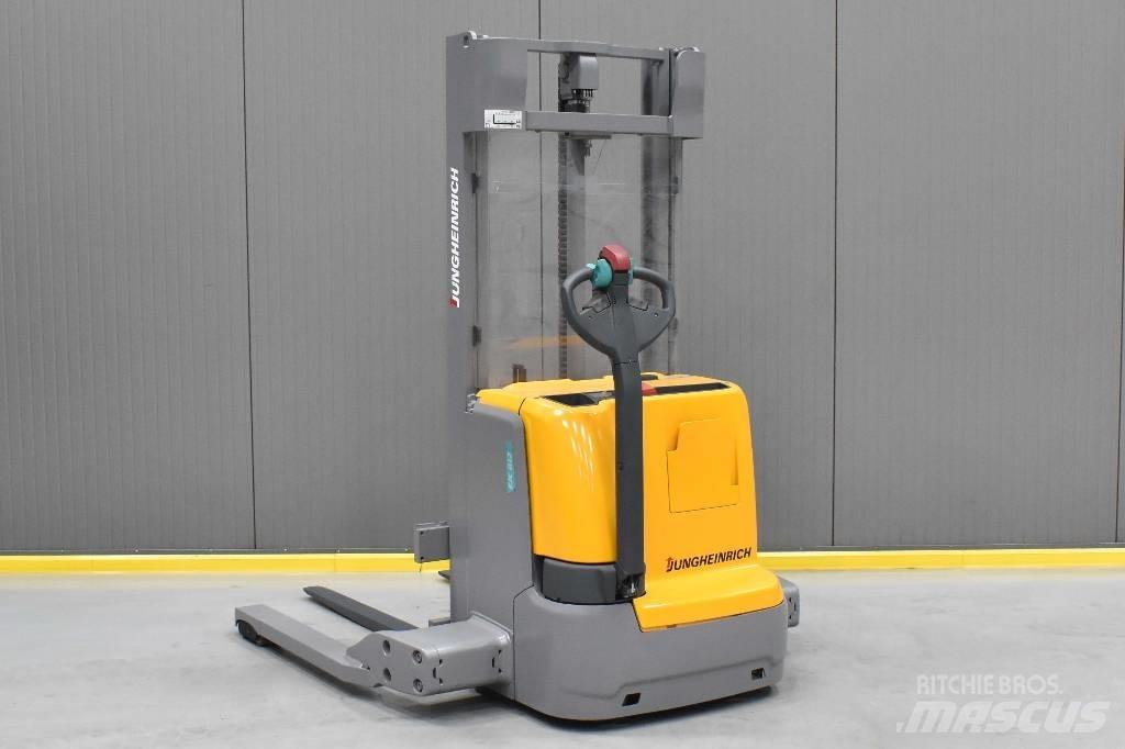 Jungheinrich EJC B12 手推堆垛车