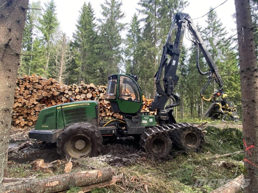 John Deere 1170 E 收割机