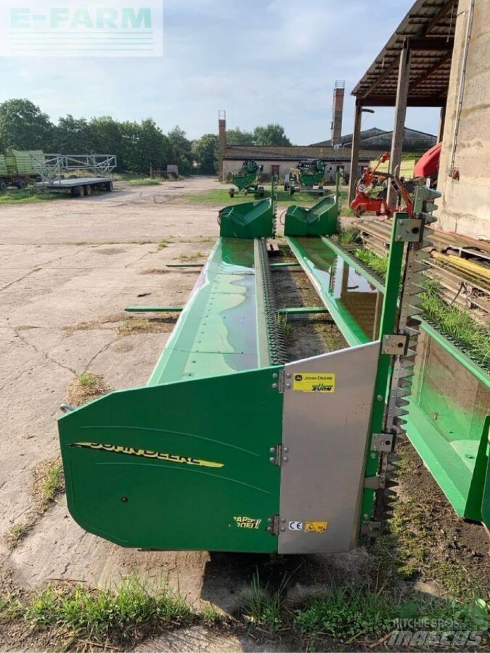 John Deere t660 联合收割机