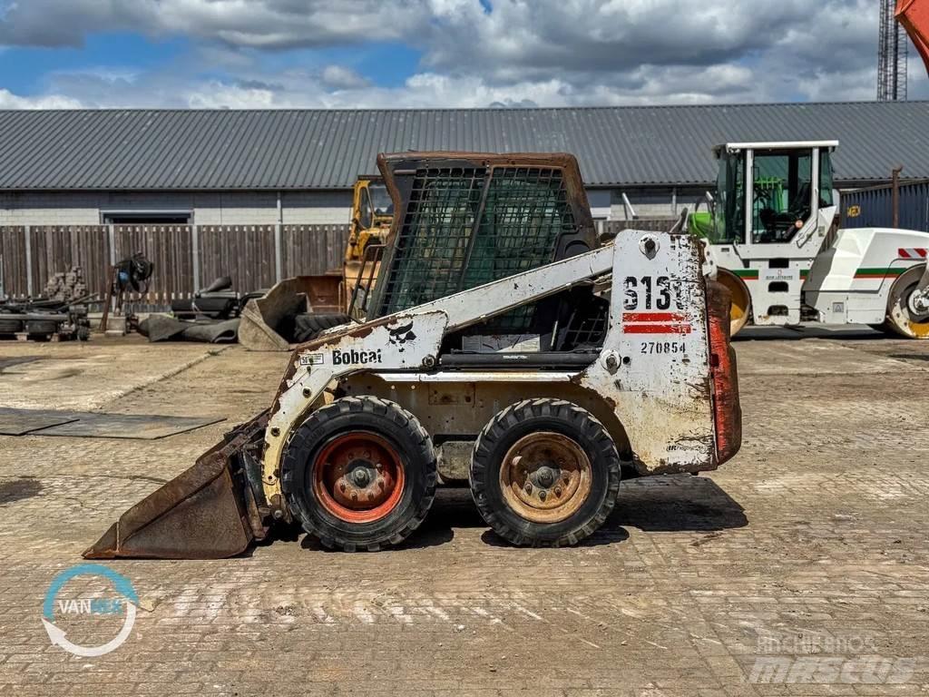 Bobcat S130 滑移装载机